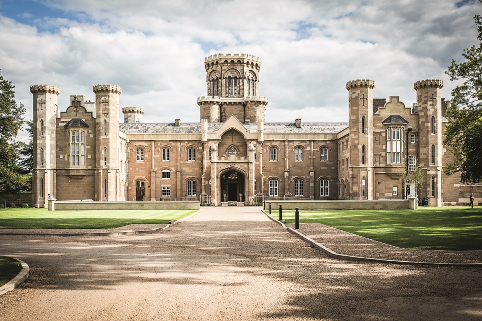 Warner Leisure - Studley Castle, Warwickshire